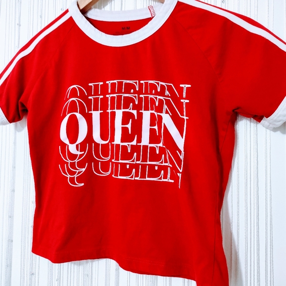 "Queen" crop top - Picture 3 of 3